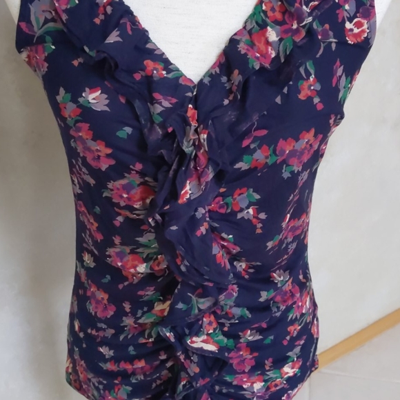 Express Top - Picture 2 of 5